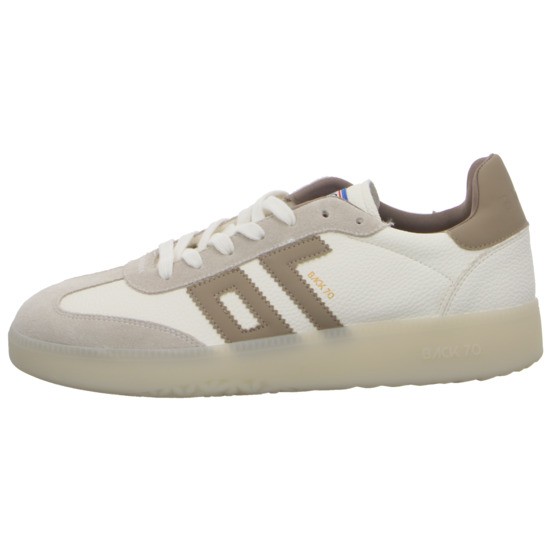 Back 70 Sneaker