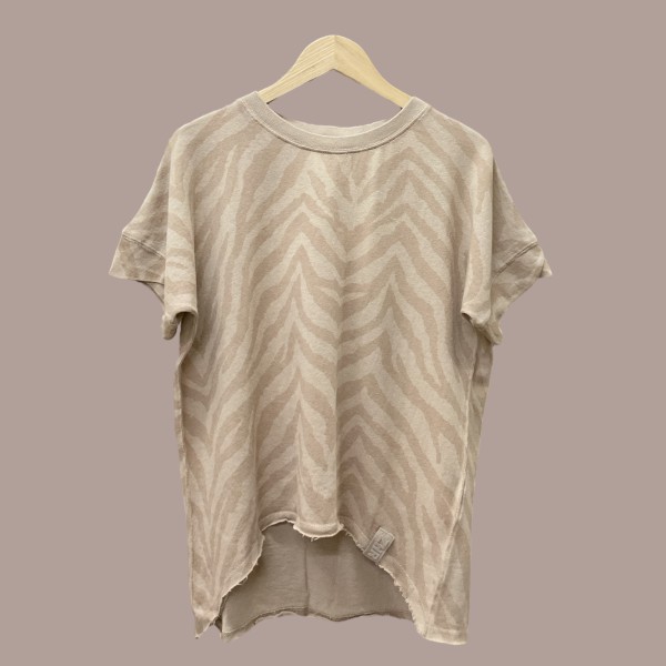 ZHRILL T-Shirts & Tops